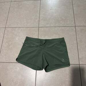 Body Glove Womens Green Board Shorts Size S